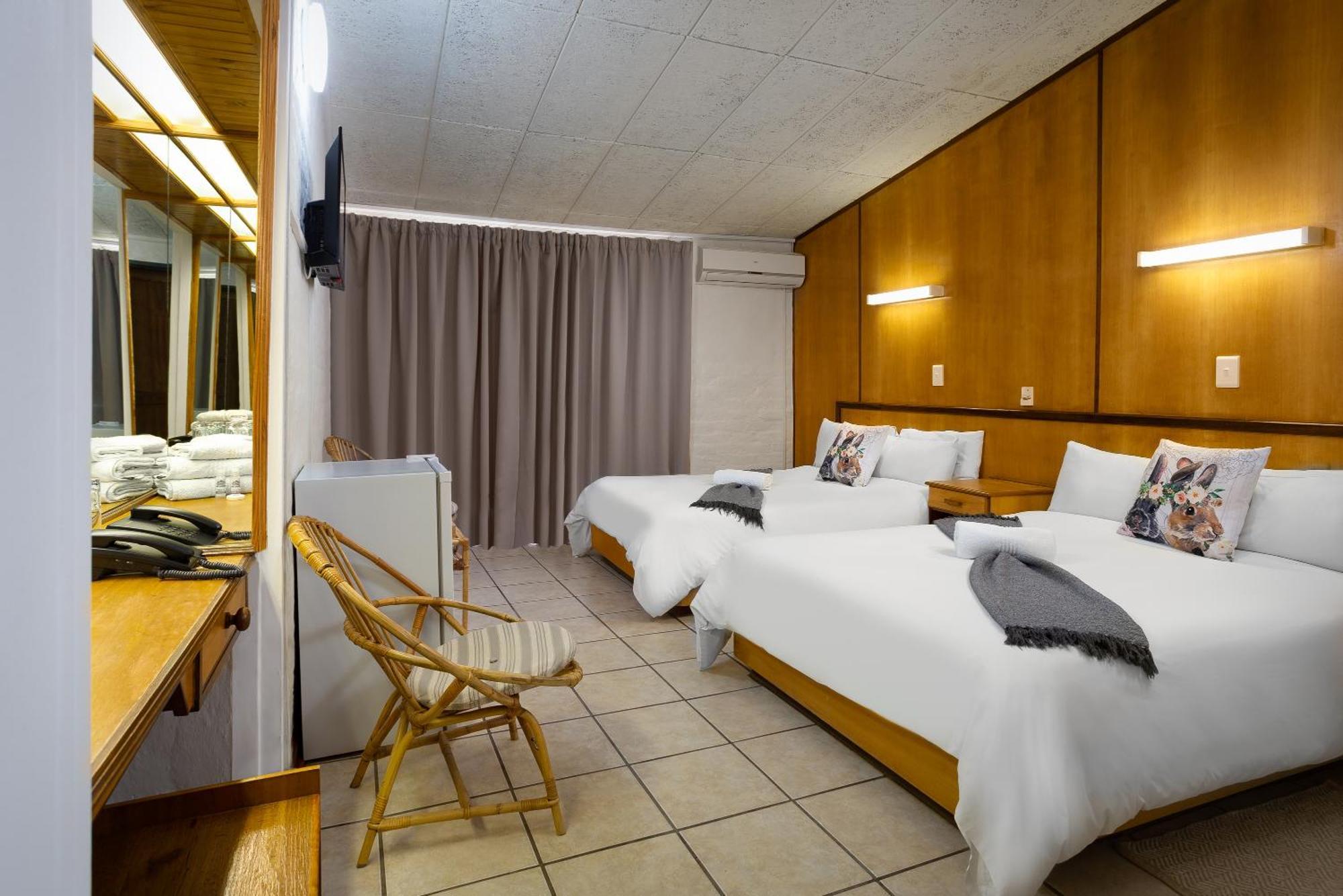 Merino Inn Hotel Colesberg Exterior photo