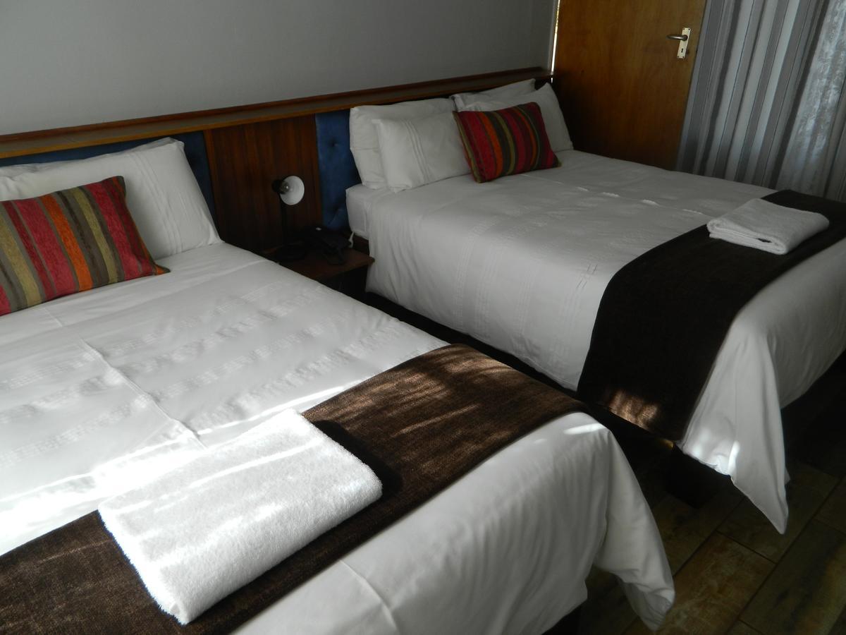Merino Inn Hotel Colesberg Exterior photo